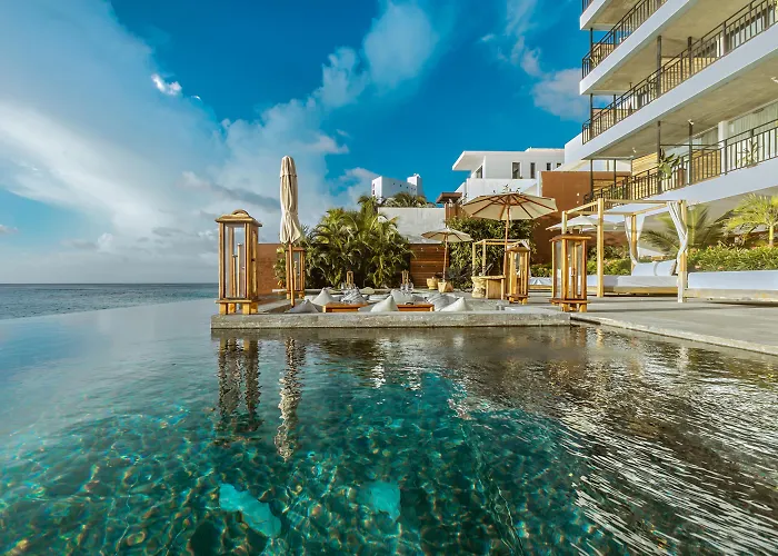 Hotel B Unique
