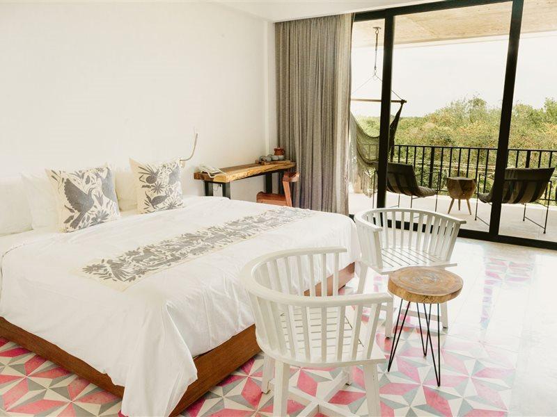 Hotel B Unique 5*