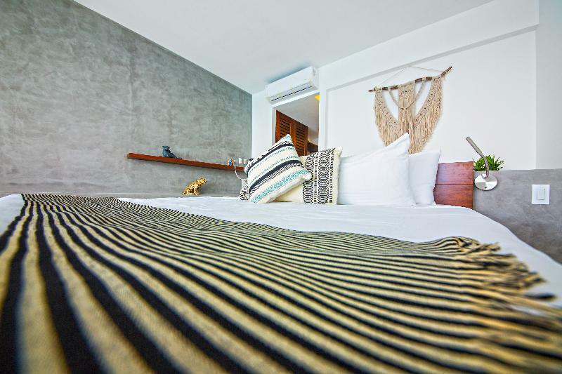 B Unique Hotel 5*